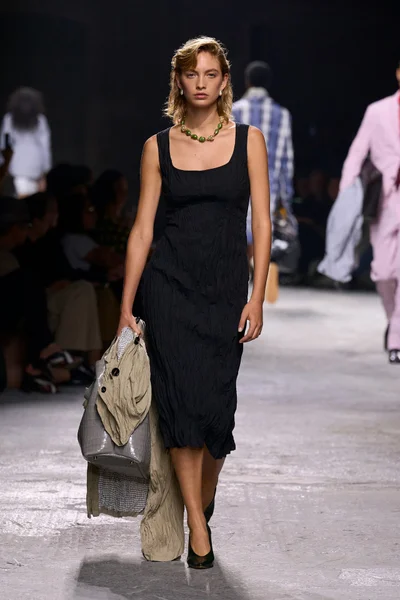 Look 33